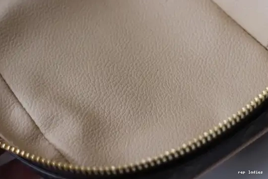 Cheap LOUIS TOILETRY BAG VUITTON 0511